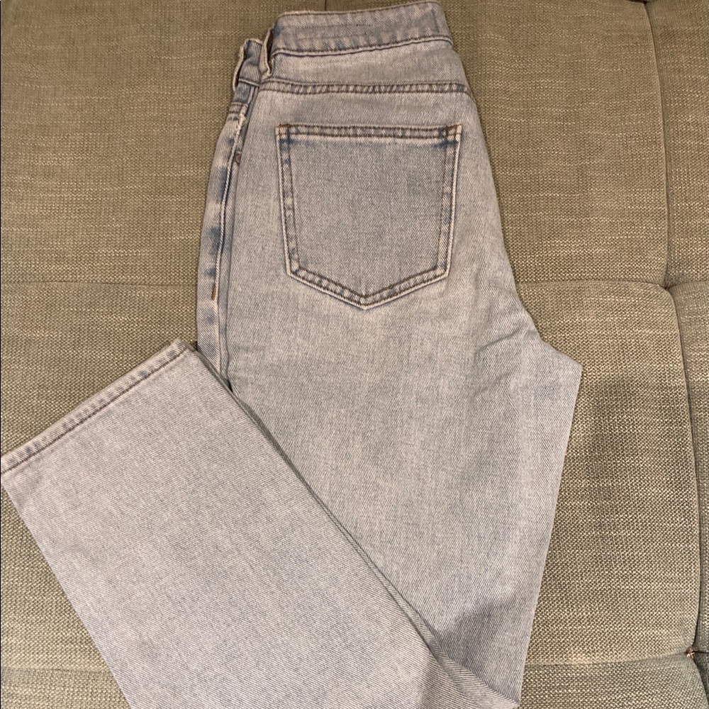 PacSun Light Wash Mom Jeans